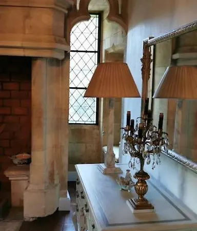 Вилла Chateau De Clerans